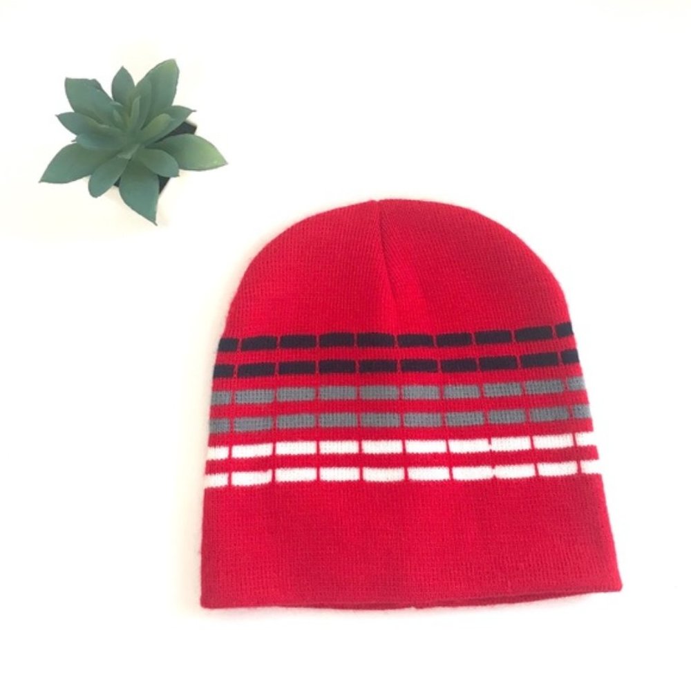 Red Striped Winter Warm Cap/ Hat / Beanie